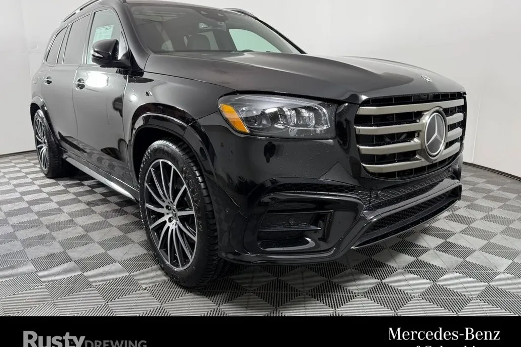 2025 Mercedes Benz GLS 450 4MATIC photo 1