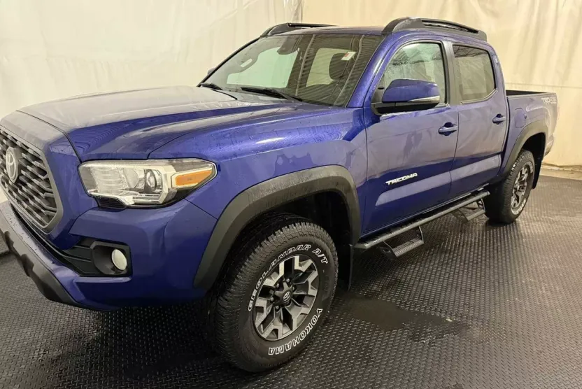 2022 Toyota Tacoma TRD V6 photo 1