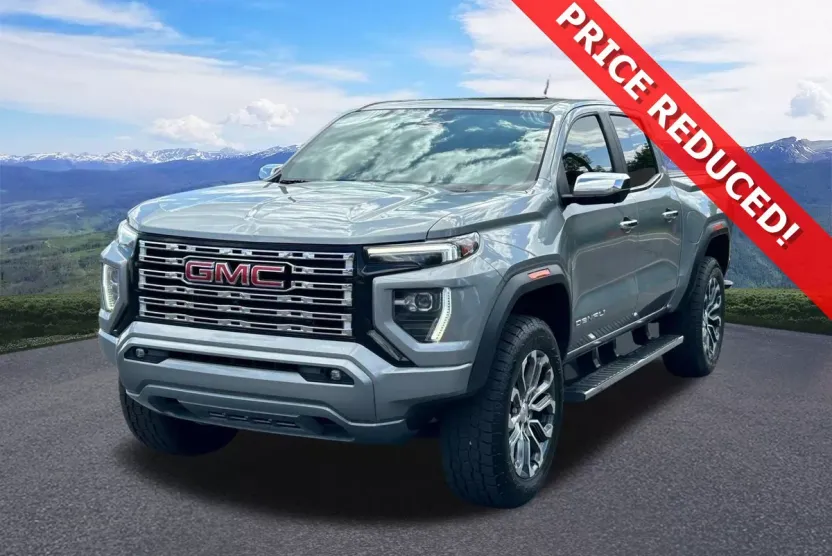 2023 Gmc Canyon Denali photo 1