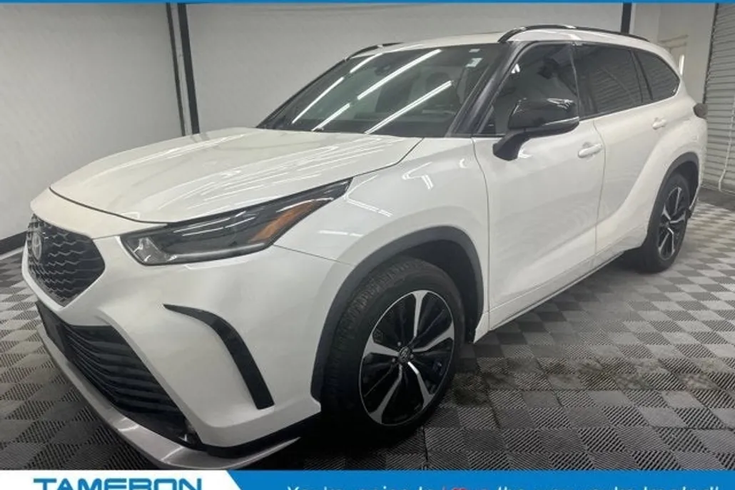 2021 Toyota Highlander XSE photo 1