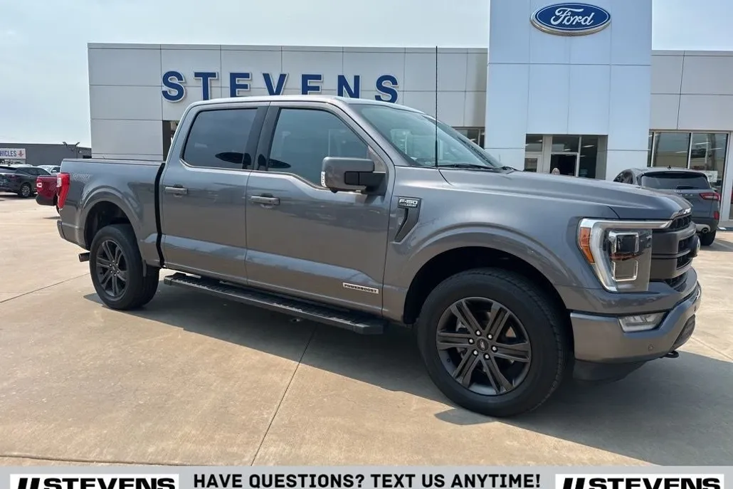 2022 Ford F-150 Lariat photo 1
