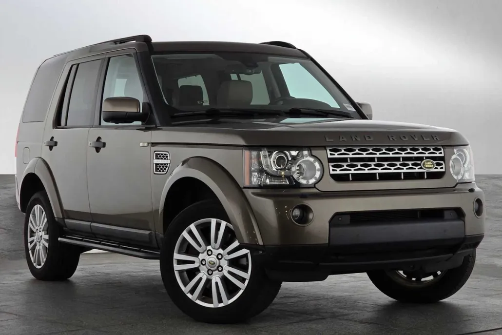 2011 Land Rover LR4 HSE LUX photo 1