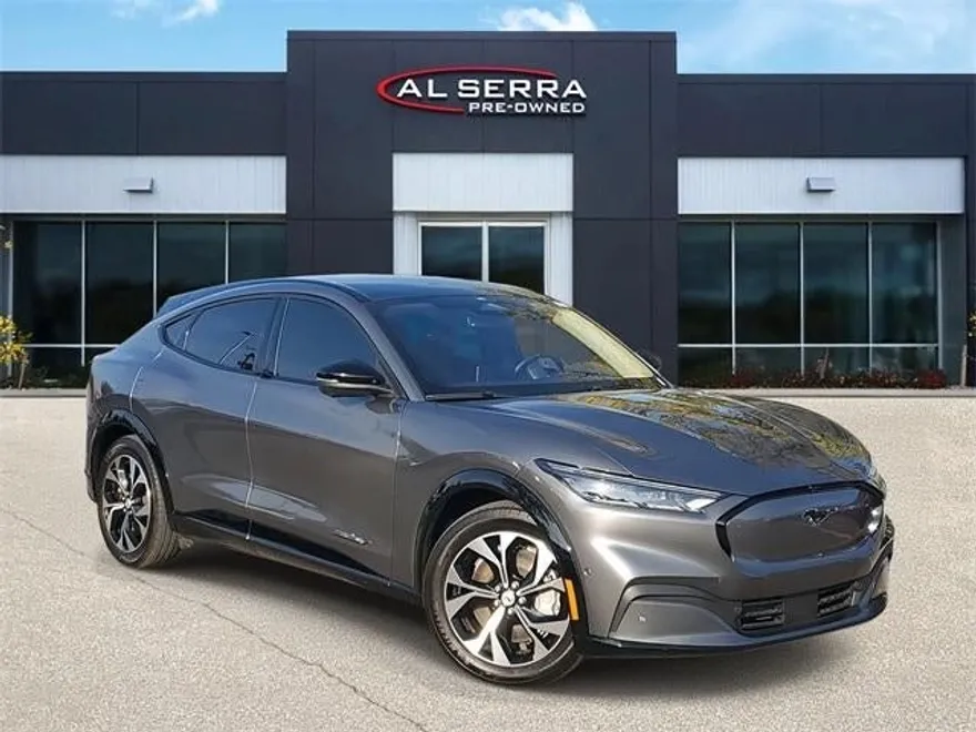 2023 Ford Mustang Mach-E Premium photo 1