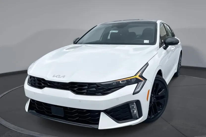 2026 Kia K5 GT photo 1