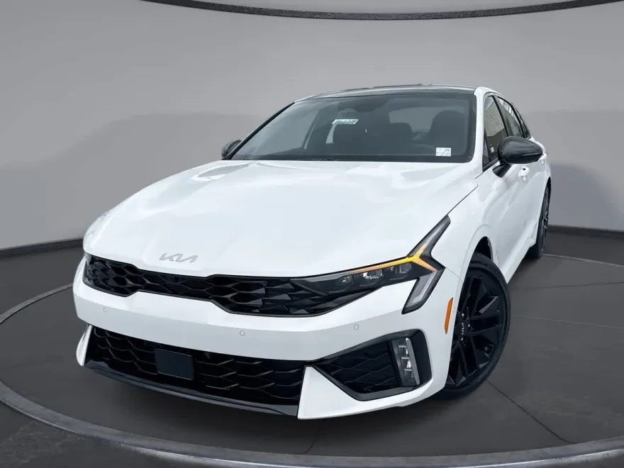 2026 Kia K5 GT photo 1