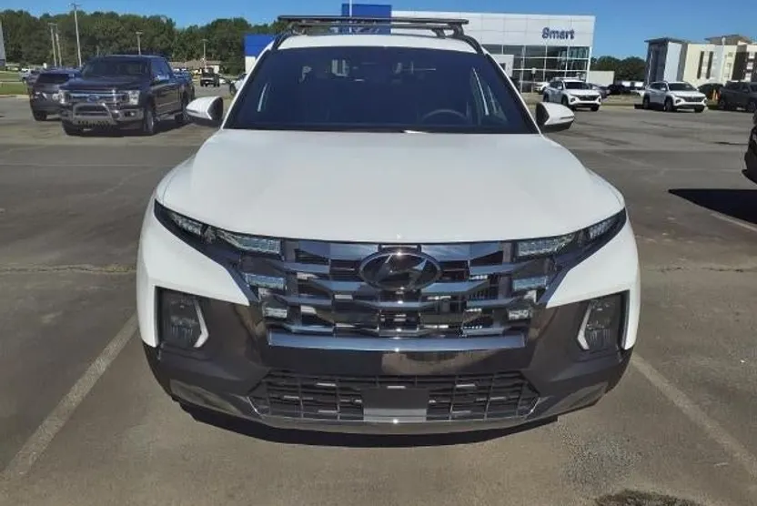 2024 Hyundai Santa Cruz Limited photo 1