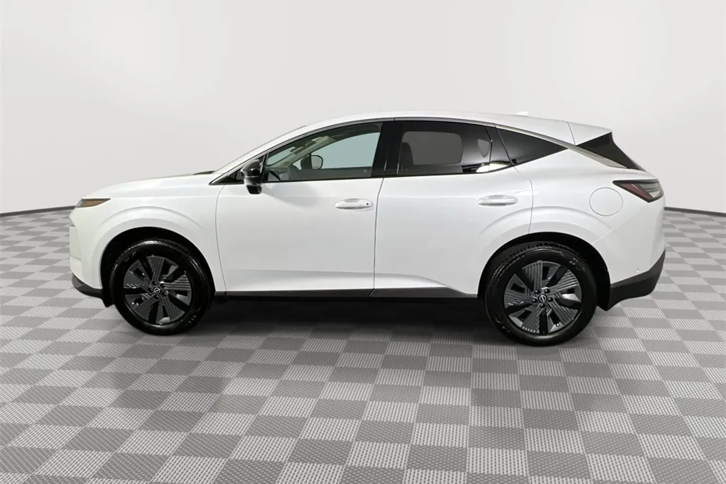 2025 Nissan Murano SL photo 1