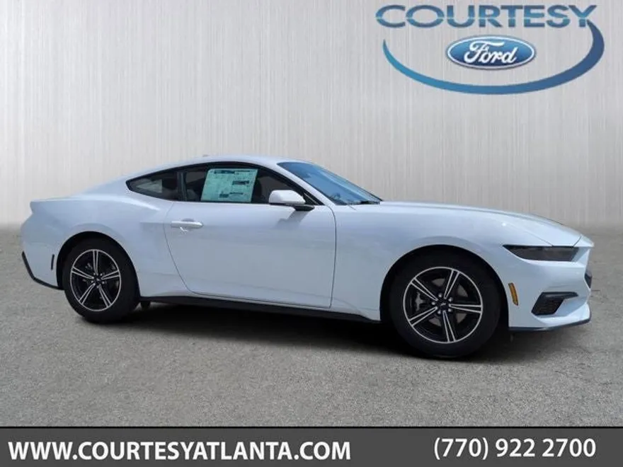 2025 Ford Mustang EcoBoost photo 1