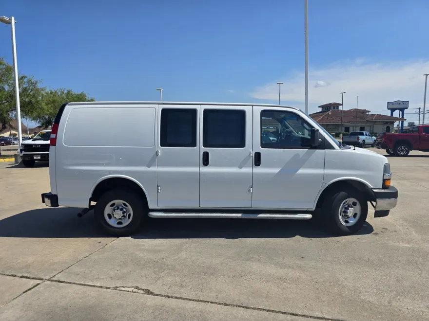 2023 Chevrolet Express 2500 Work Van photo 1