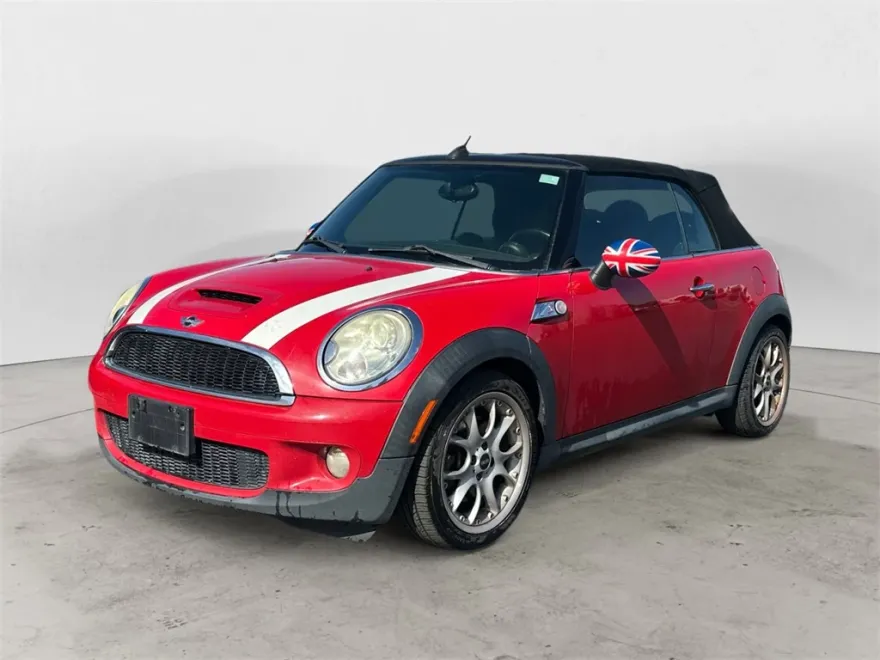 2010 Mini Cooper Convertible S photo 1
