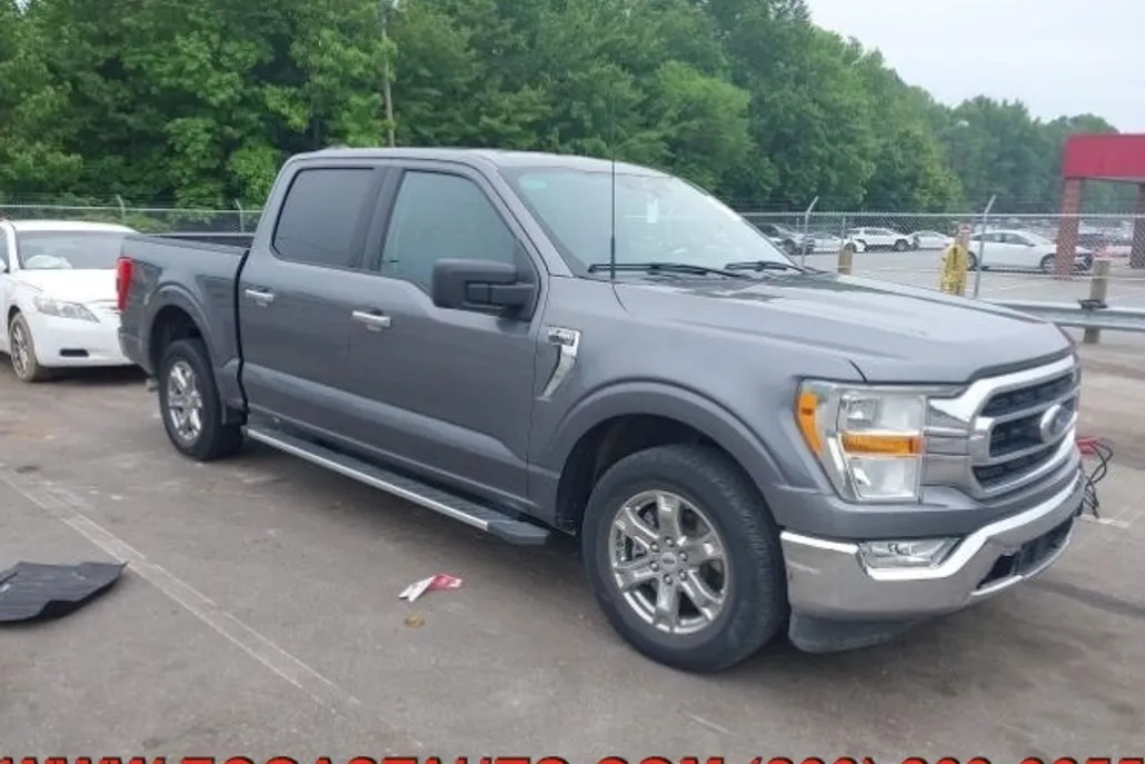 2023 Ford F-150 XLT photo 1