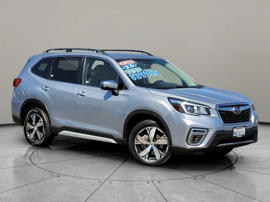 2020 Subaru Forester Touring photo 1