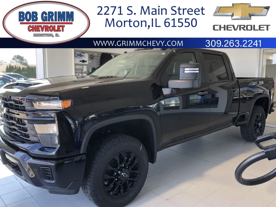 2025 Chevrolet Silverado 2500HD Custom photo 1