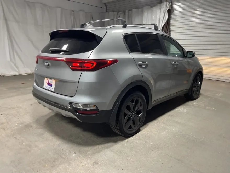 2021 Kia Sportage S photo 1