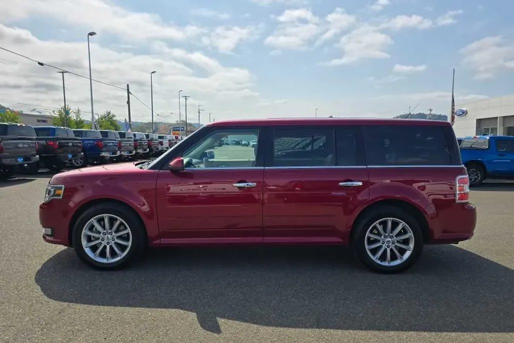 2019 Ford Flex Limited photo 1