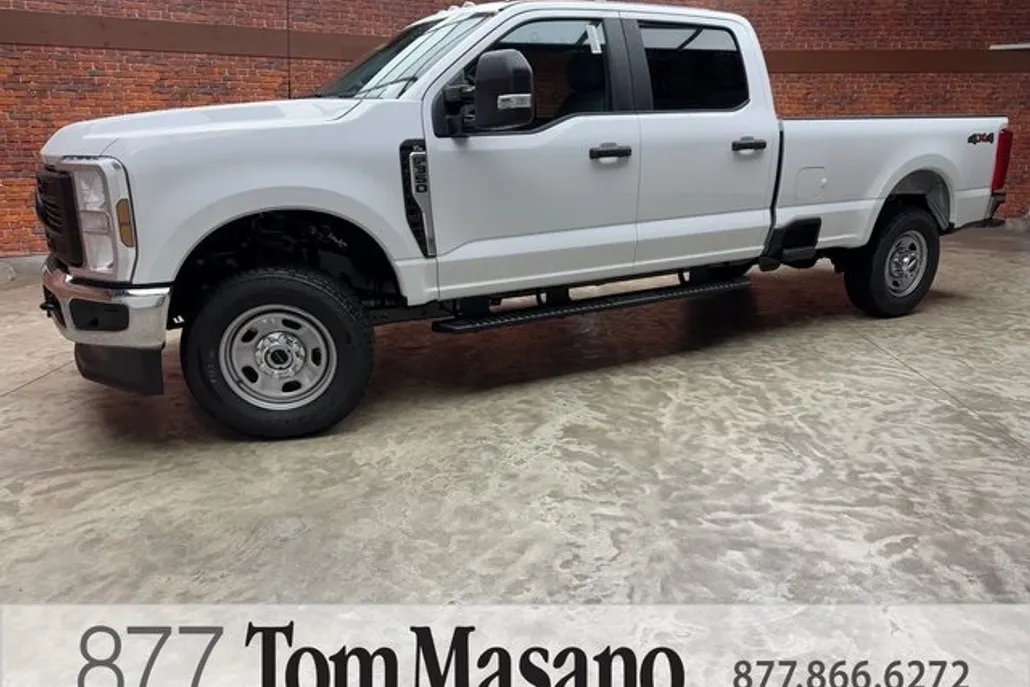2025 Ford F-350 XL photo 1