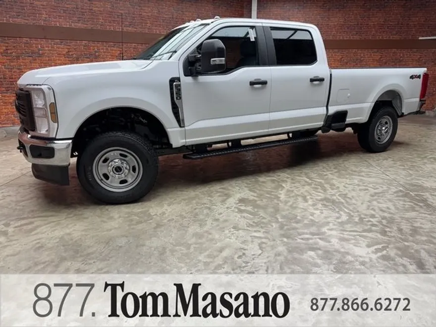 2025 Ford F-350 XL photo 1