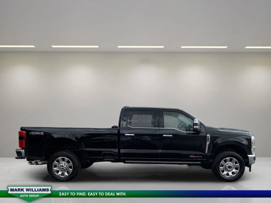 2025 Ford F-250 photo 1
