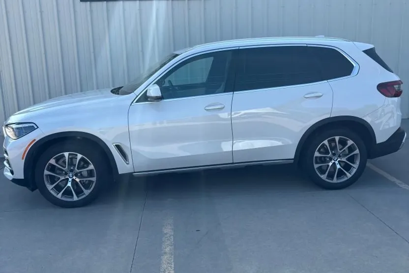 2022 Bmw X5 sDrive40i photo 1