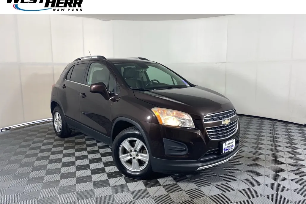 2015 Chevrolet Trax LT photo 1