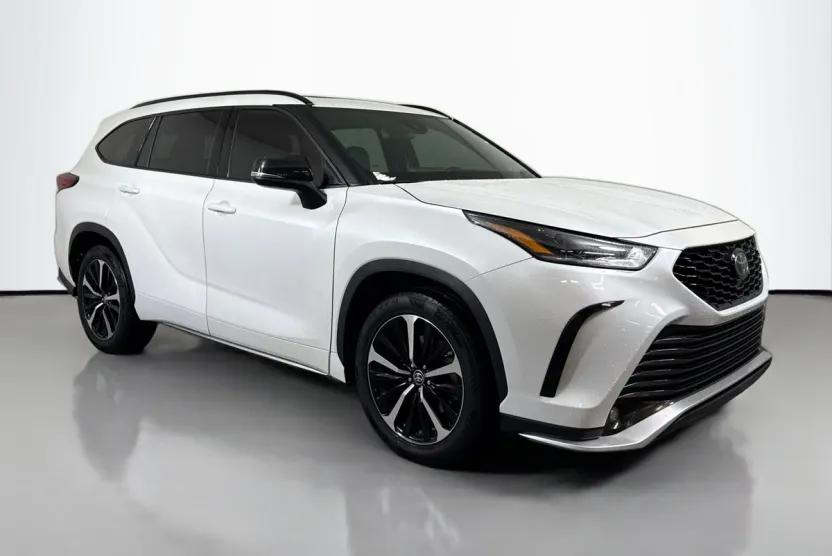 2022 Toyota Highlander XSE photo 1