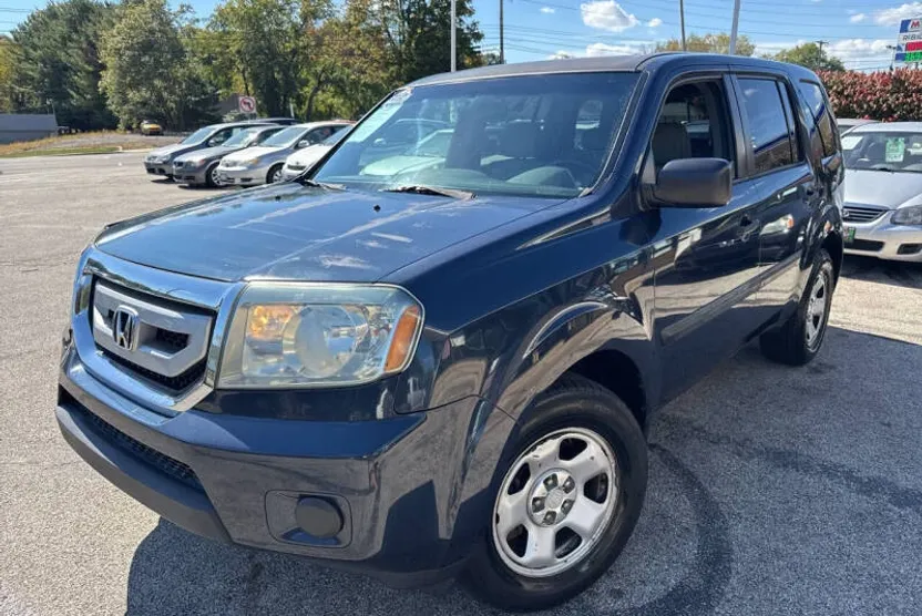 2011 Honda Pilot LX photo 1