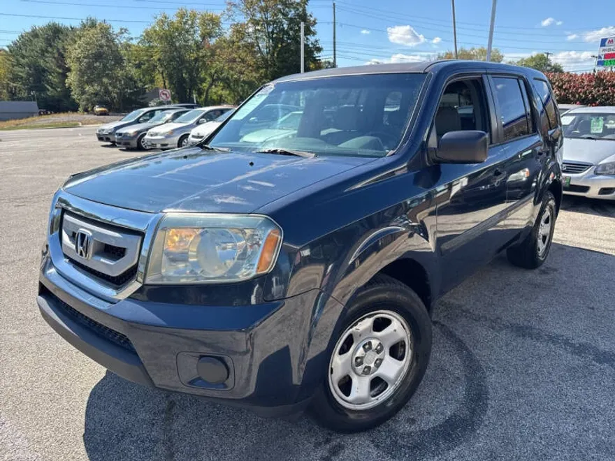 2011 Honda Pilot LX photo 1