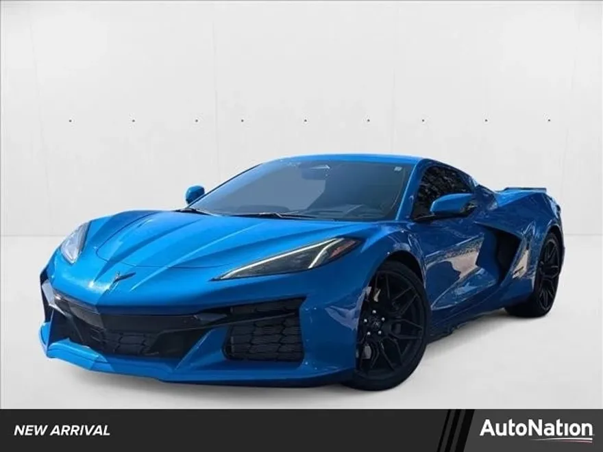 2024 Chevrolet Corvette Stingray 3LZ Convertible photo 1