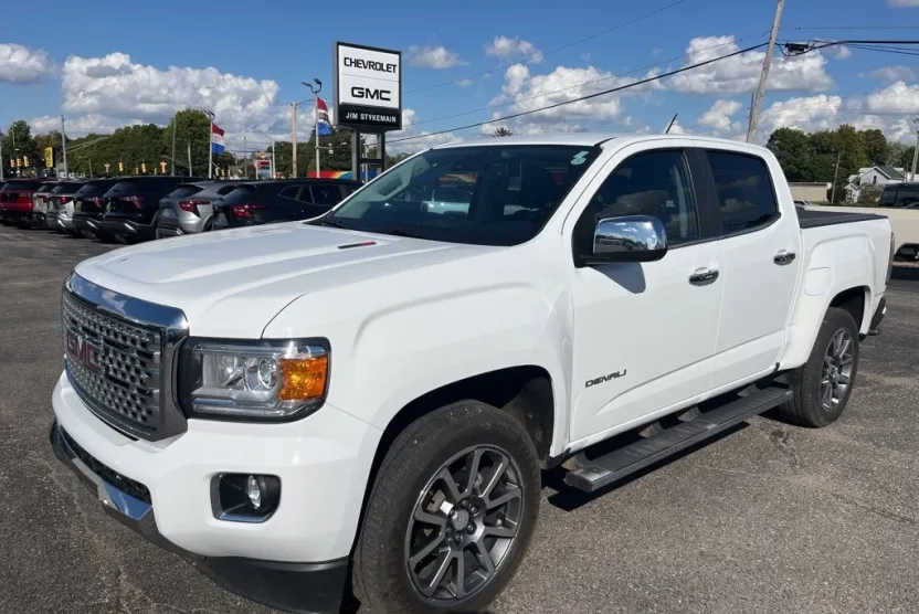 2017 Gmc Canyon Denali photo 1