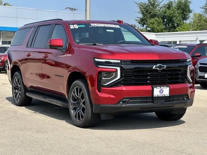 2025 Chevrolet Suburban RST photo 1