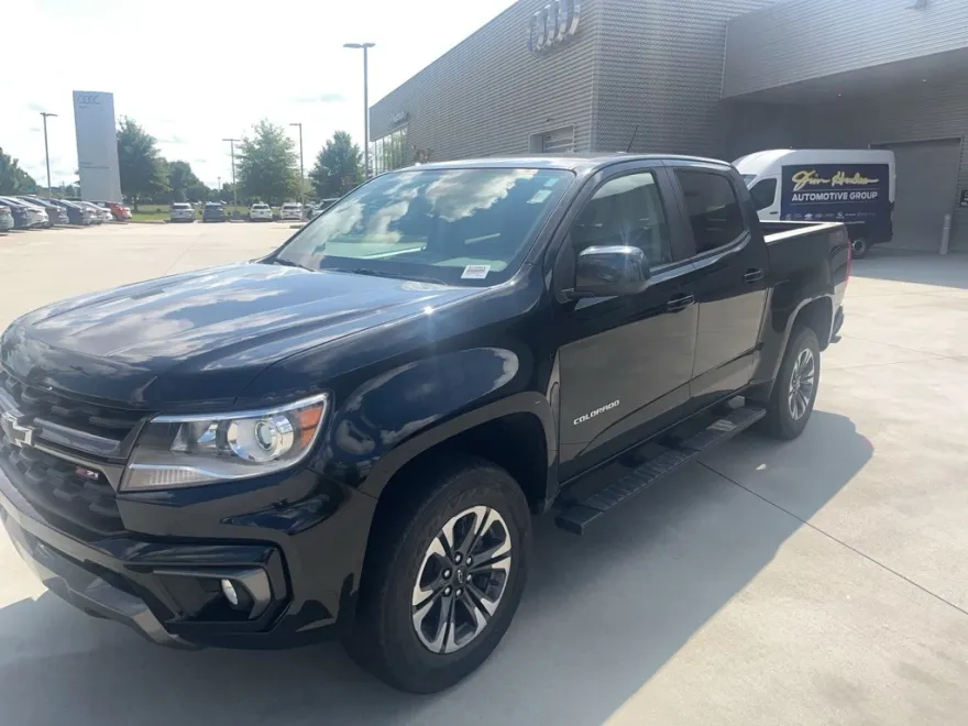 2021 Chevrolet Colorado Z71 photo 1