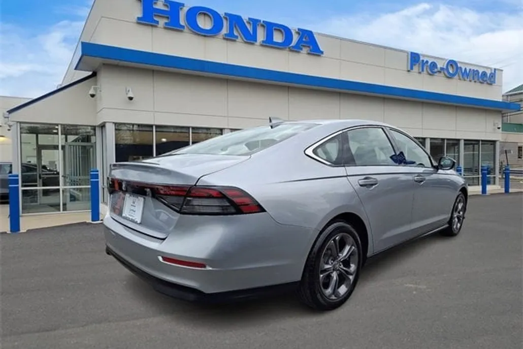 2023 Honda Accord EX photo 1