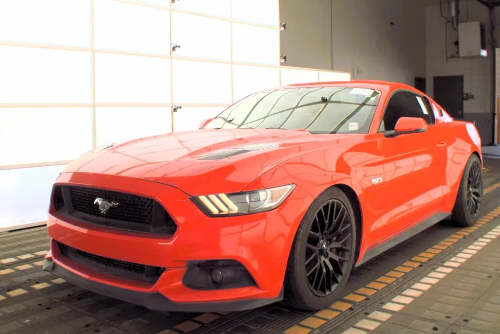2016 Ford Mustang GT Premium photo 1