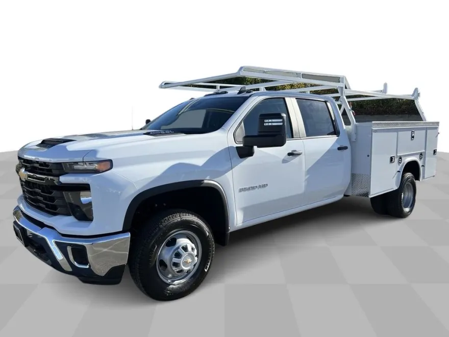 2024 Chevrolet Silverado 3500HD Work Truck photo 1