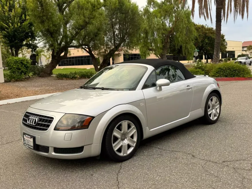 2005 Audi TT Roadster photo 1