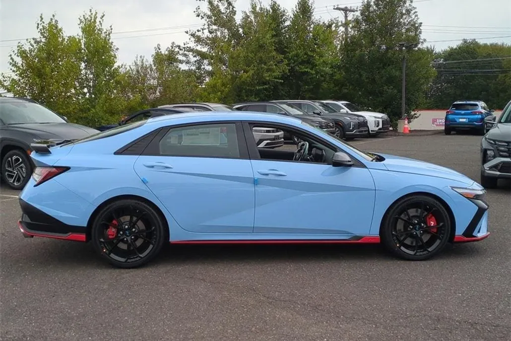 2025 Hyundai Elantra N photo 1