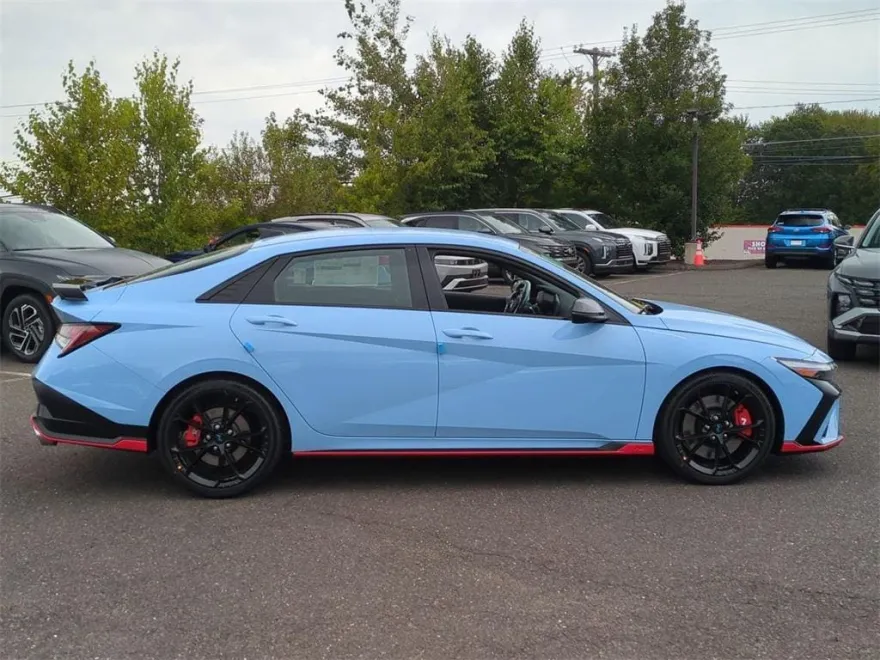 2025 Hyundai Elantra N photo 1