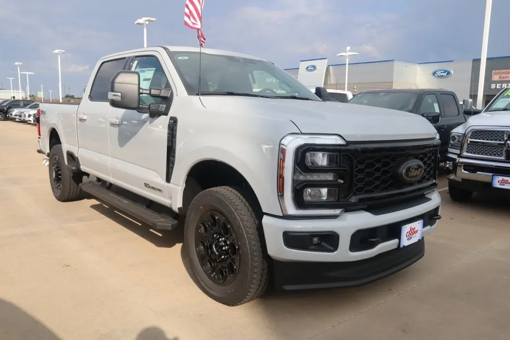 2026 Ford F-250 photo 1