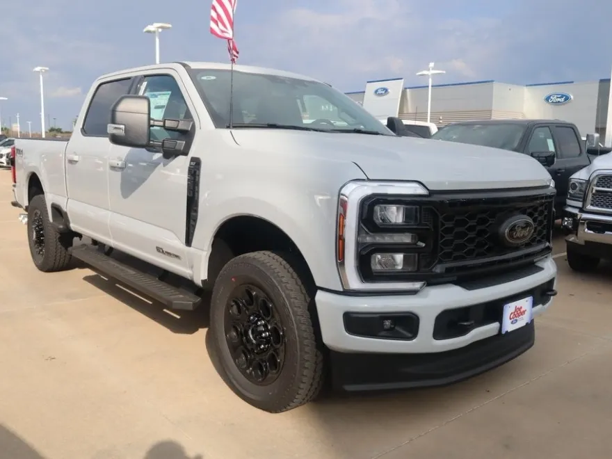 2026 Ford F-250 photo 1