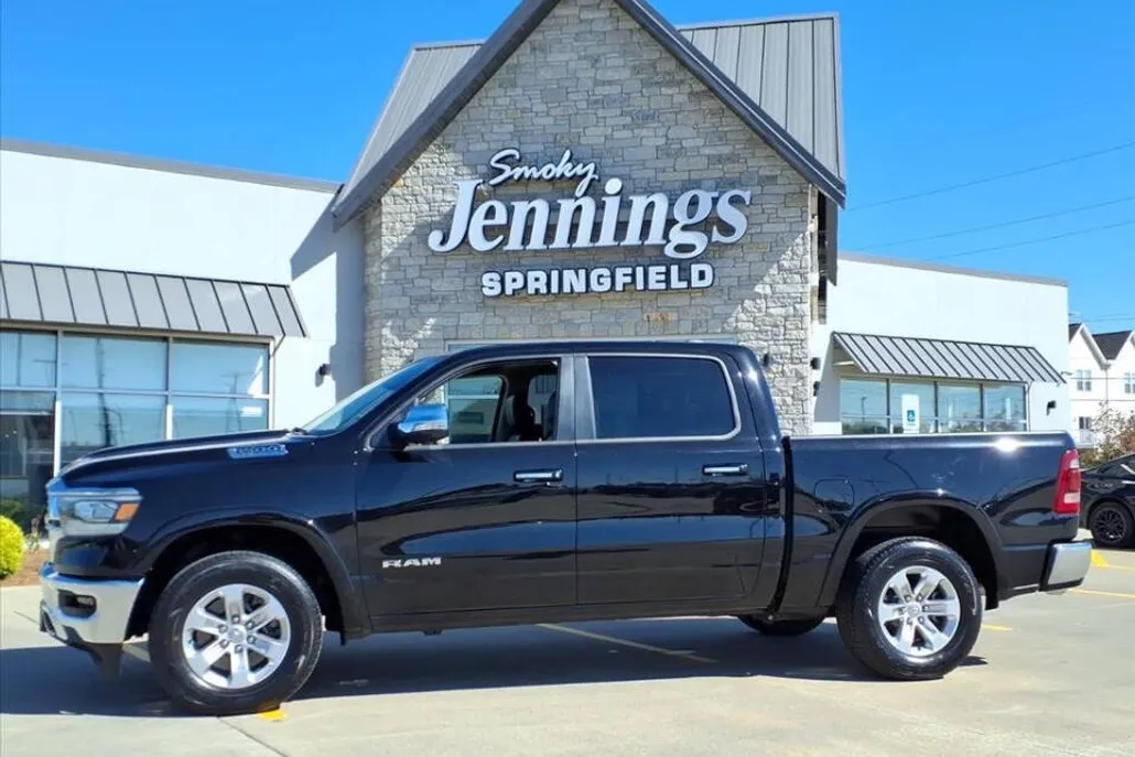 2022 Ram 1500 Laramie photo 1