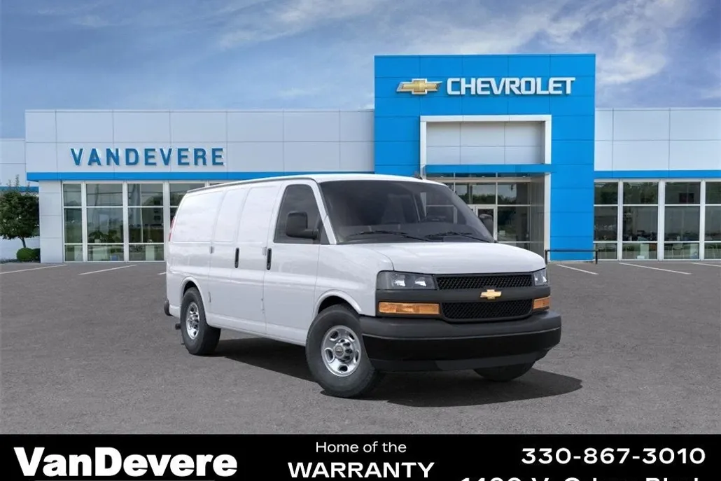 2025 Chevrolet Express Cargo 2500 photo 1