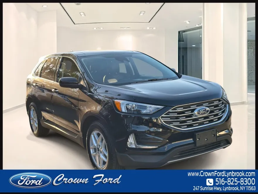 2022 Ford Edge SEL photo 1