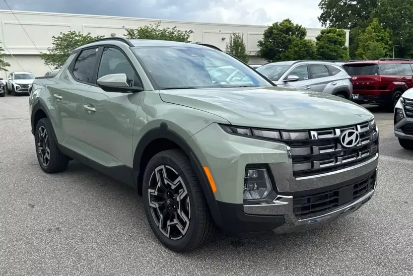 2025 Hyundai Santa Cruz Limited photo 1