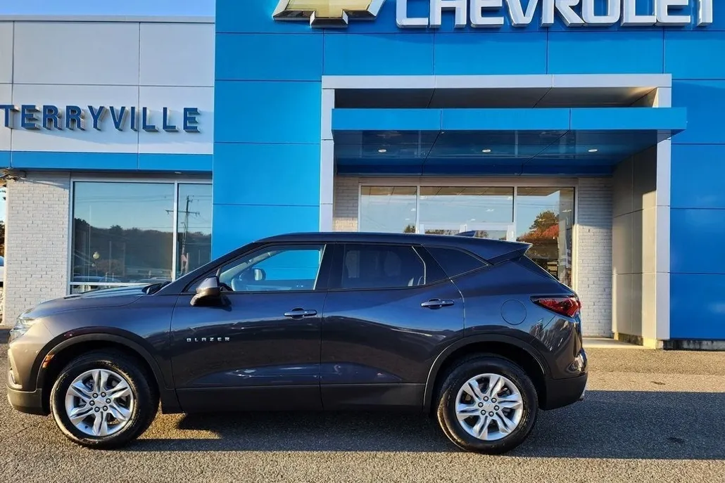 2022 Chevrolet Blazer 2LT photo 1