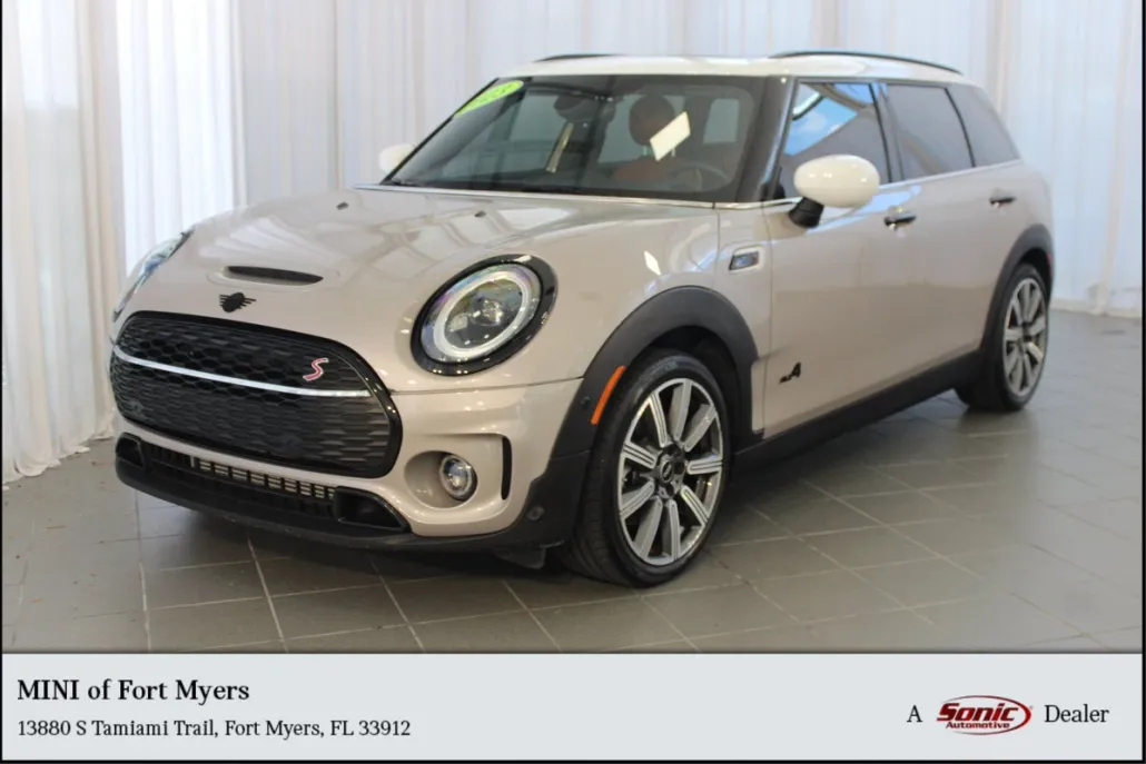2023 Mini Clubman Base S ALL4 photo 1