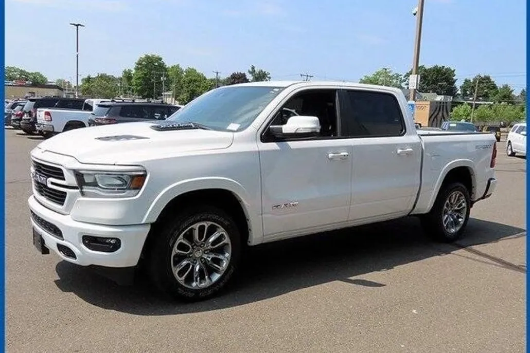 2022 Ram 1500 Laramie photo 1