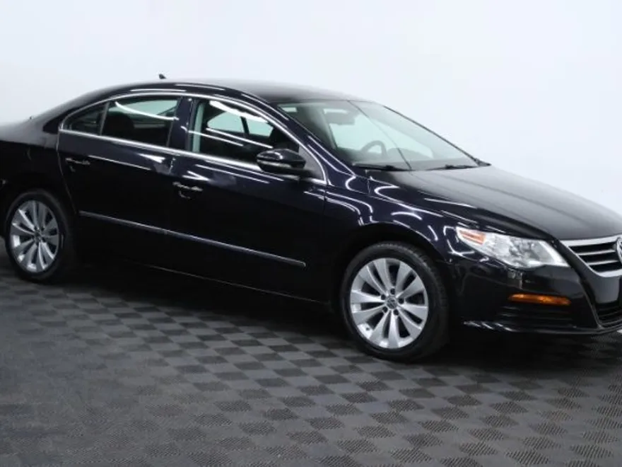 2011 Volkswagen CC Sport photo 1
