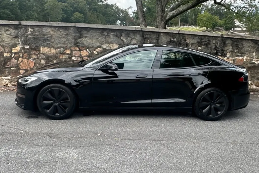 2021 Tesla Model S Long Range photo 1