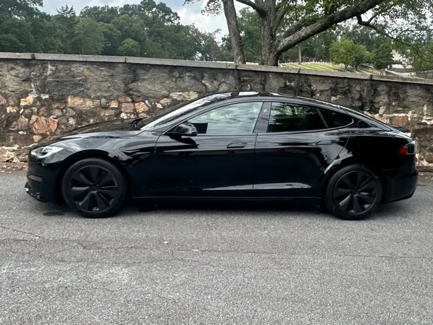 2021 Tesla Model S Long Range photo 1