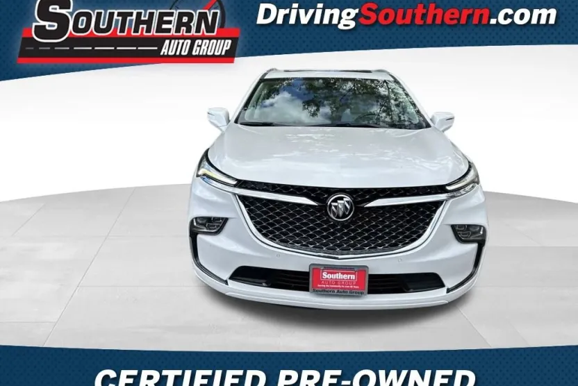2023 Buick Enclave Avenir photo 1